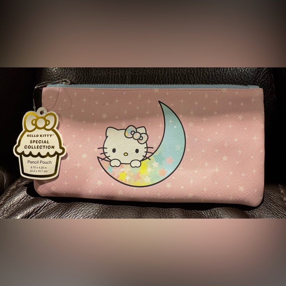Sanrio Hello Kitty Crescent Moon Pencil/ Pen Pouch